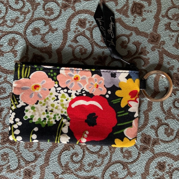 Vera Bradley Zip ID Case Like New! - Picture 2 of 3